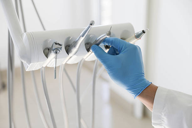 Professional Dental technician working in Munsey Park, NY